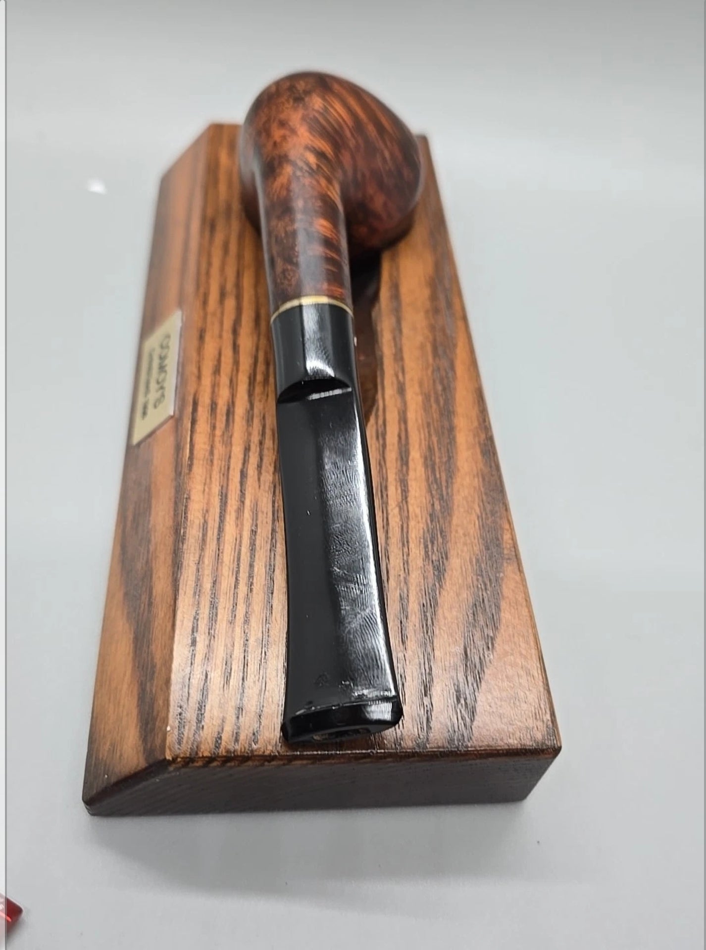 1998 Comoy's Pipe with Display Mint Clean