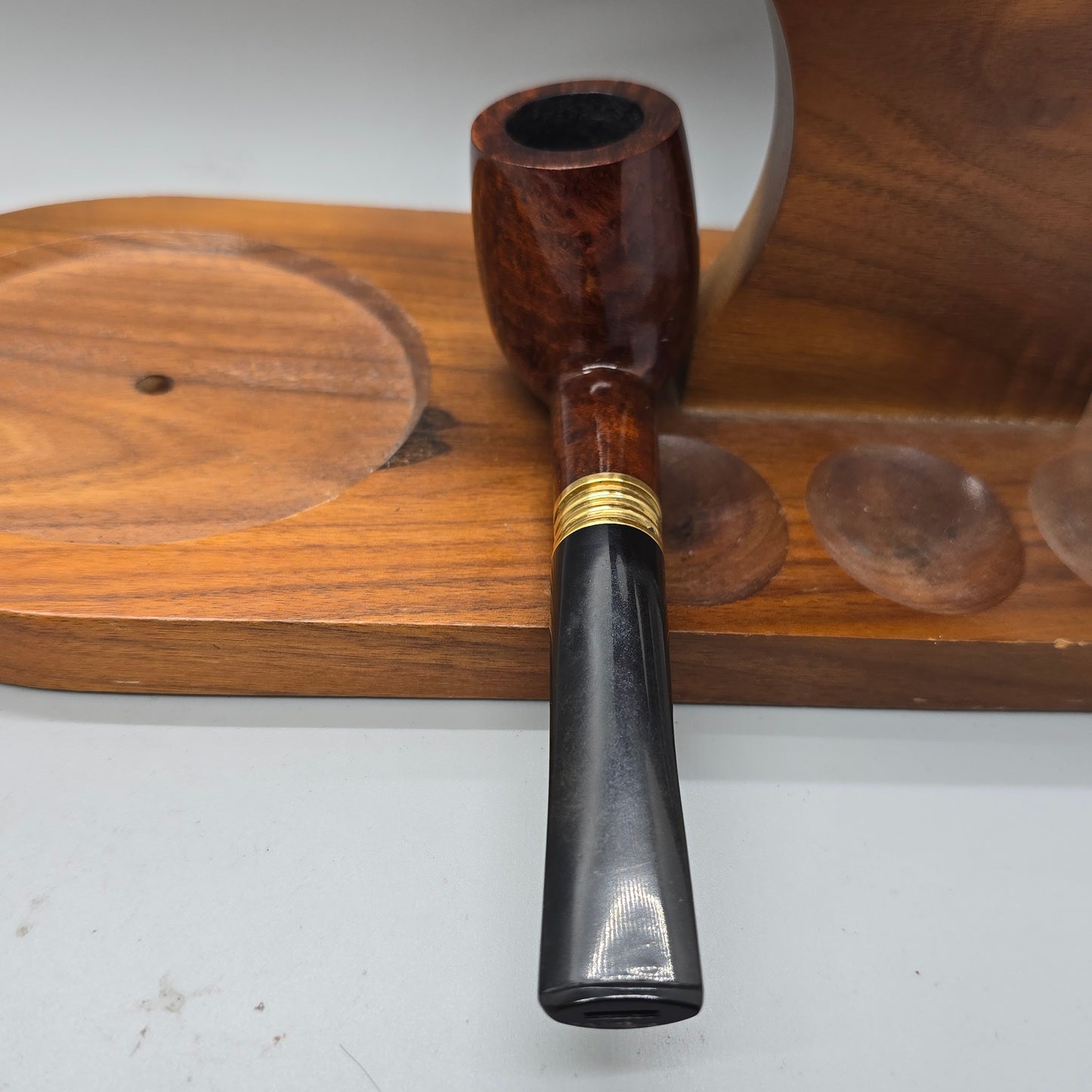 BIG BEN CONCORDE 402 MADE IN HOLLAND BEAUTIFUL PIPE MINT!