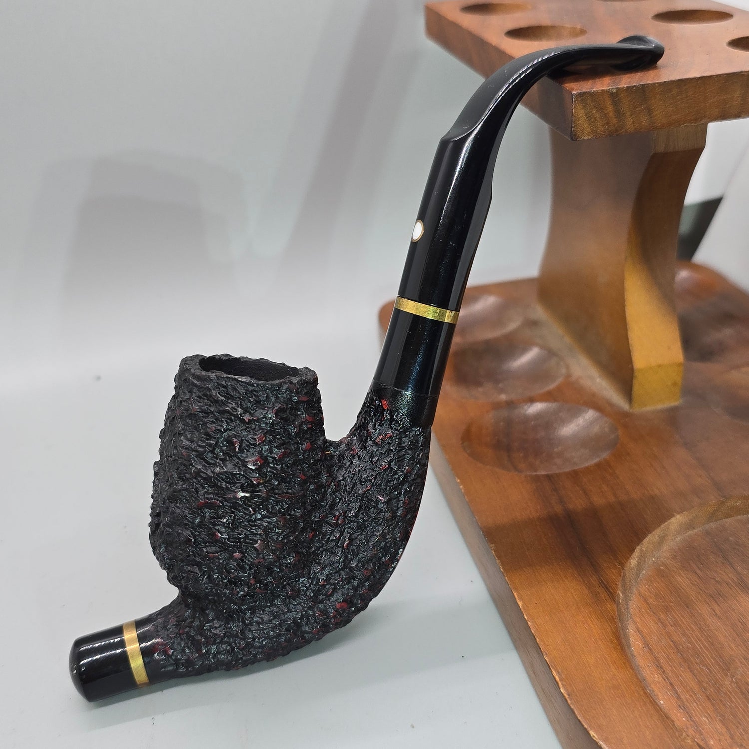 Rare and hard to find smoking pipes